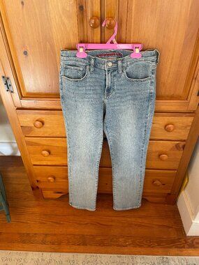 Lucky Brand classic straight leg boyfriend jeans
